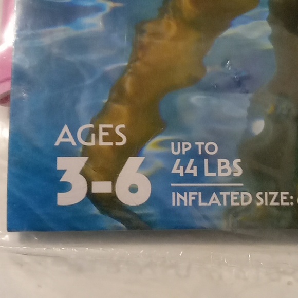 Bluescape- 2PC- Pink /Seahorse Fairy Armbands-Floaties Ages 3-6 - Picture 2 of 6